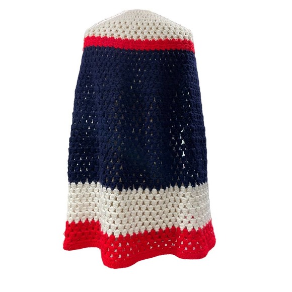 Vintage Womens Crochet Afghan Cape Shawl Navy Red Button Front OS - Picture 6 of 7